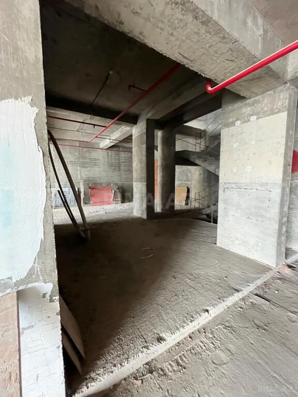 Satılır obyekt 441 m²