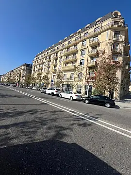 Satılır obyekt 441 m² — Bakı, Köhnə Günəşli 441.00 m²