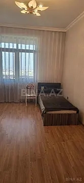 Kirayə verilir 3 otaqlı mənzil 150 m²