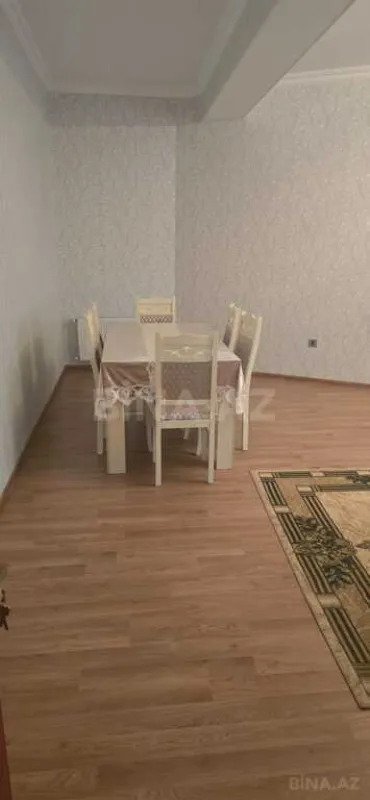 Kirayə verilir 3 otaqlı mənzil 150 m²