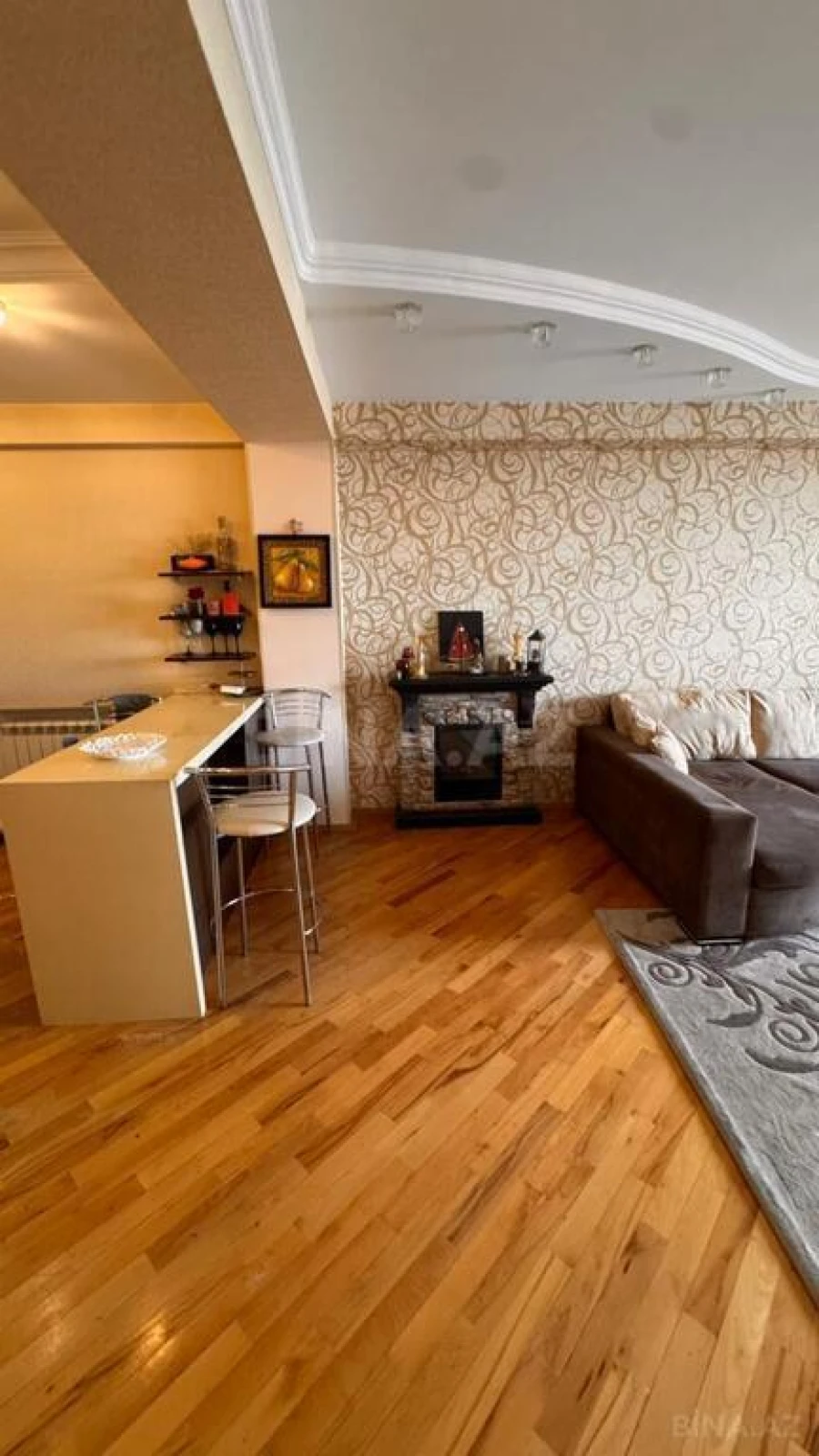 Satılır 3 otaqlı mənzil 123 m²