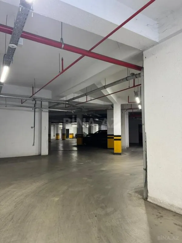 Satılır 3 otaqlı mənzil 140 m²