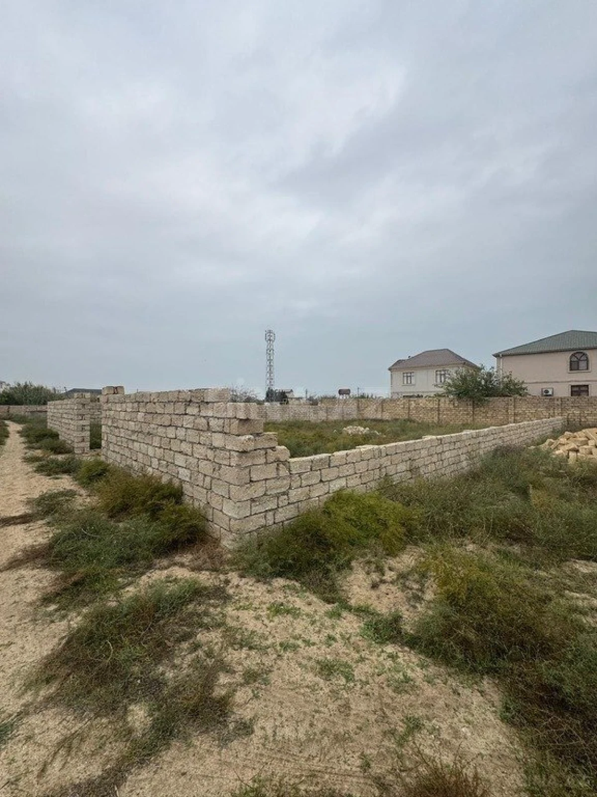 Satılır torpaq sahəsi 6 m²