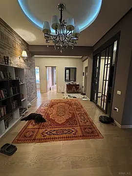 Satılır 3 otaqlı mənzil 125 m²