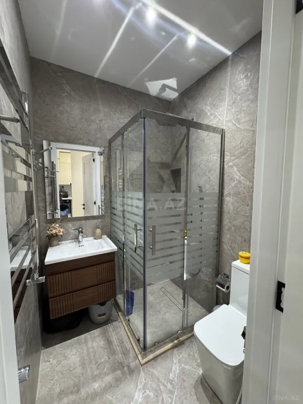 Satılır 2 otaqlı mənzil 64 m²