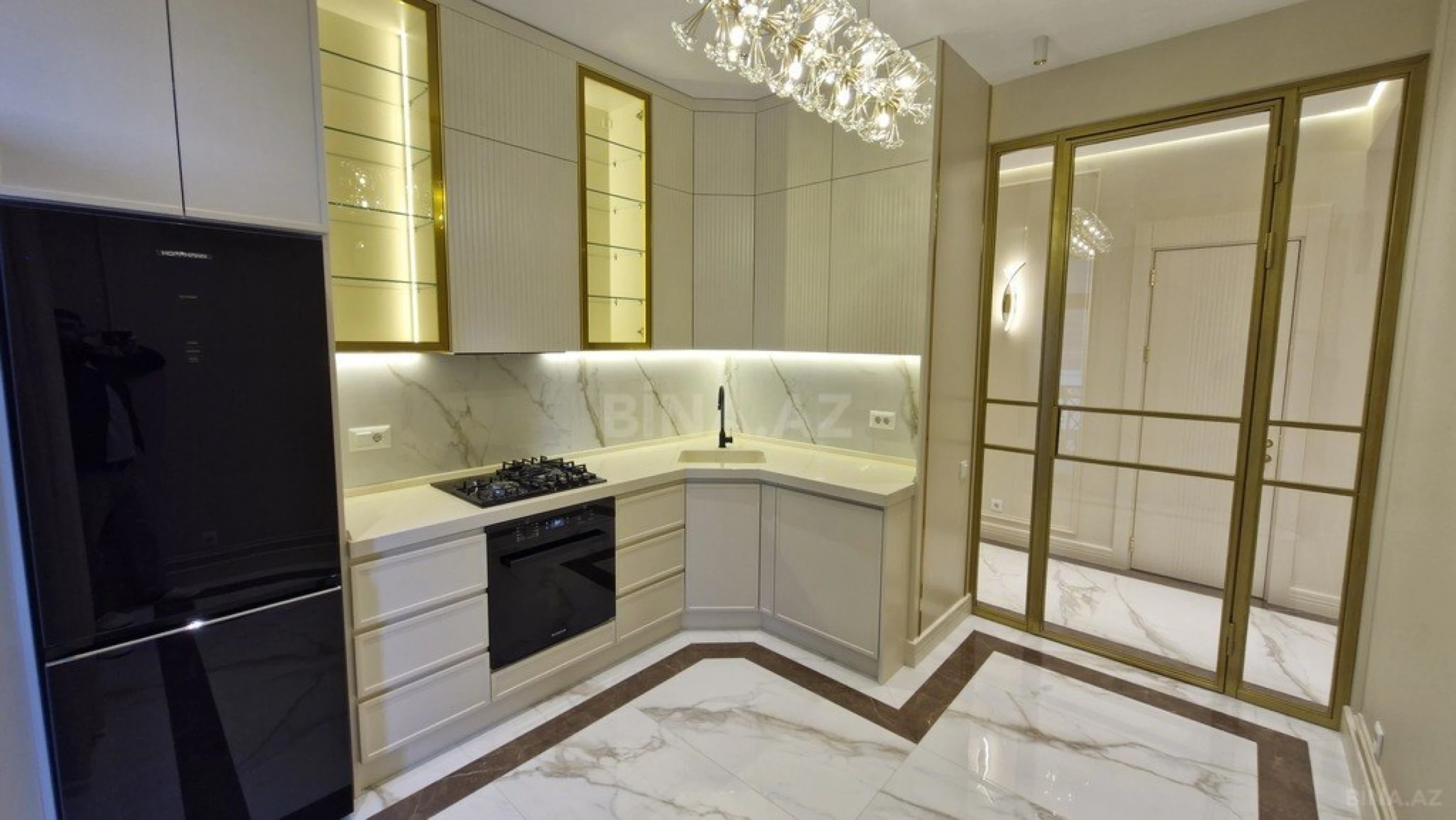 Satılır 3 otaqlı mənzil 85 m²