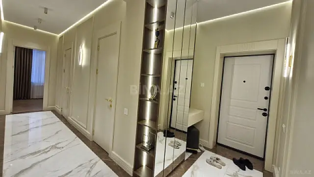 Satılır 3 otaqlı mənzil 85 m²