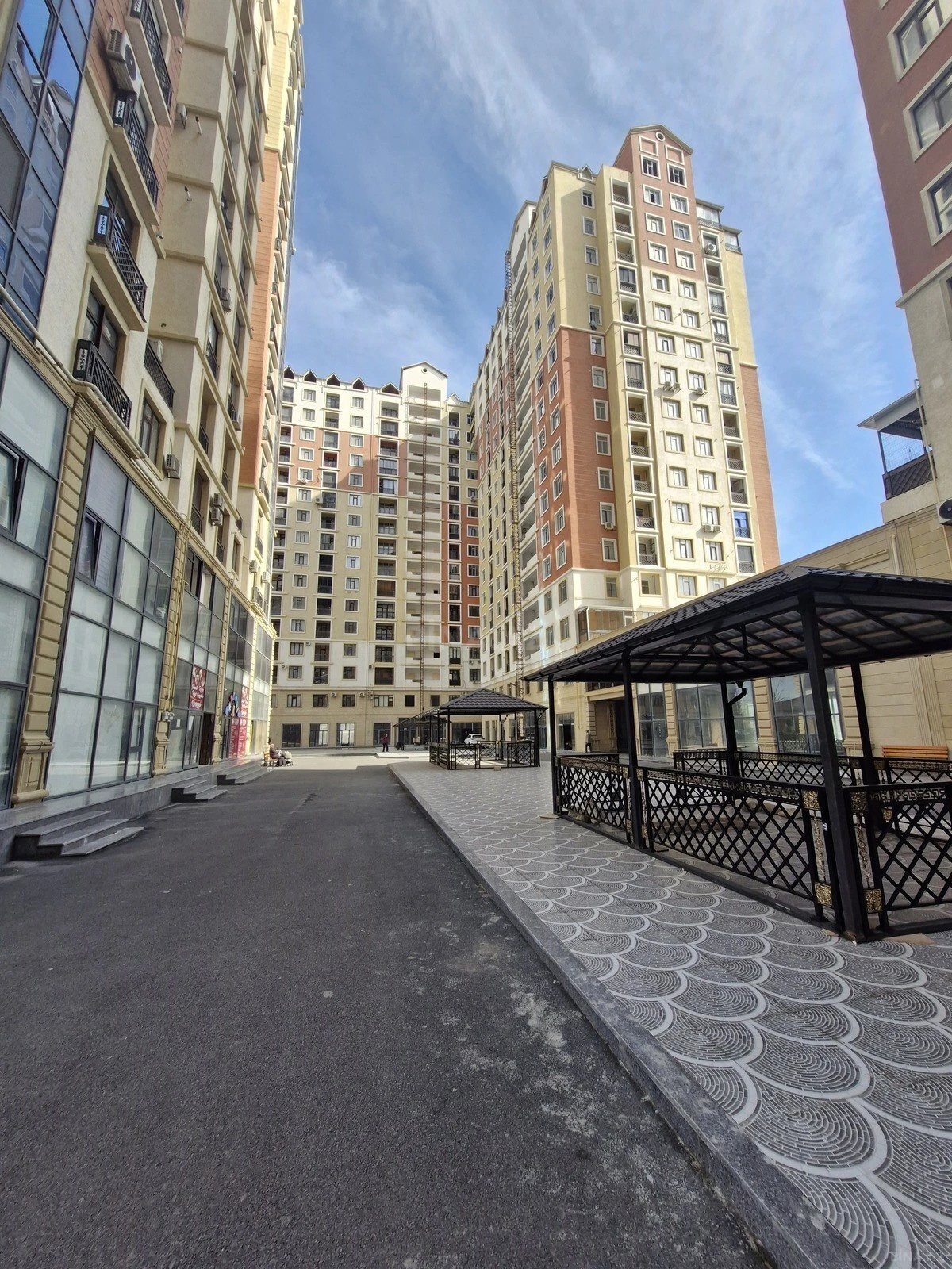 Satılır 3 otaqlı mənzil 85 m²
