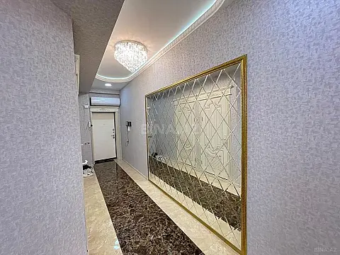 Kirayə verilir 2 otaqlı mənzil 100 m²