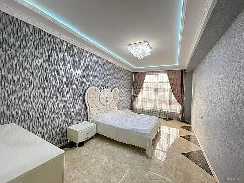Kirayə verilir 2 otaqlı mənzil 100 m²