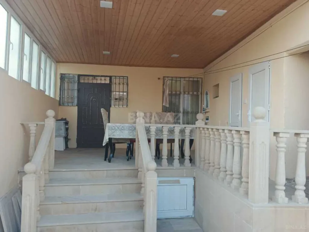 Satılır 3 otaqlı həyət evi 127 m²