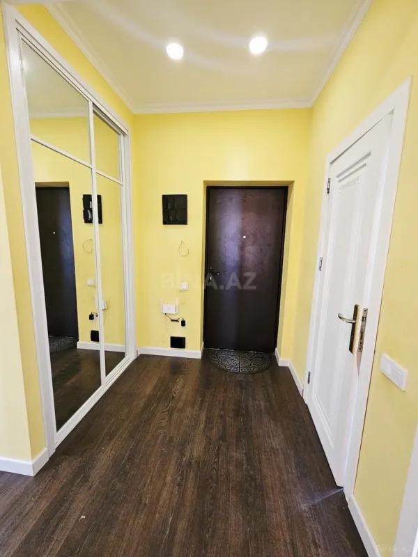 Satılır 3 otaqlı mənzil 70 m²