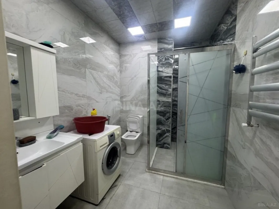 Kirayə verilir 2 otaqlı mənzil 77 m²