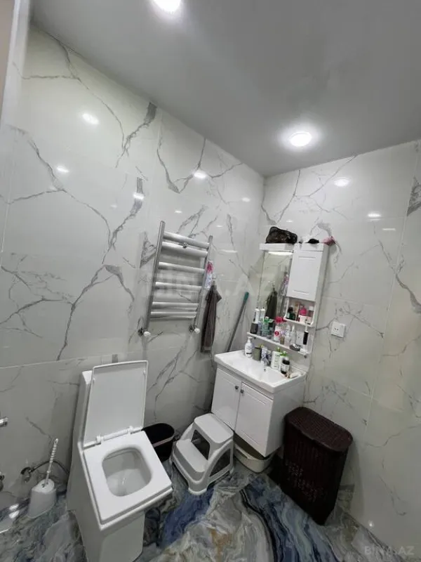 Kirayə verilir 3 otaqlı mənzil 150 m²