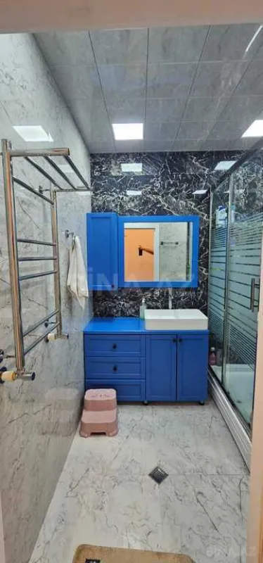 Satılır 2 otaqlı mənzil 58 m²