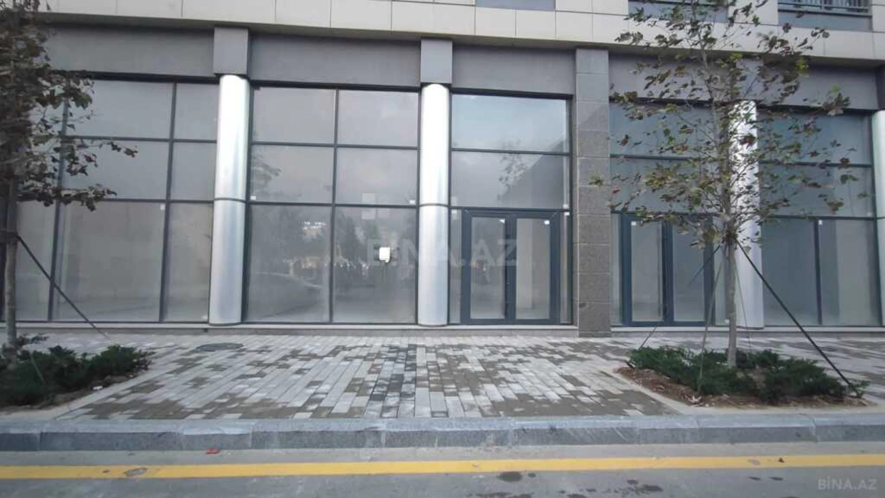 Kirayə verilir obyekt 900 m²