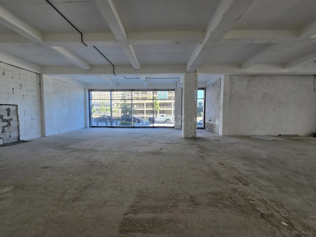 Kirayə verilir obyekt 800 m²