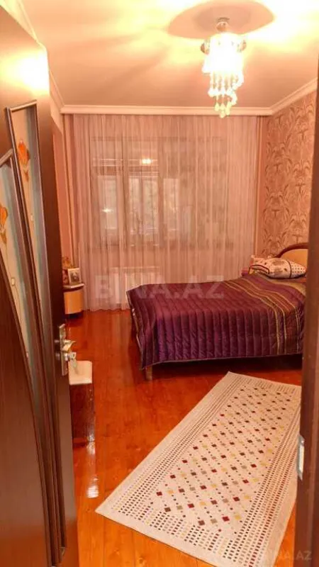 Satılır 2 otaqlı mənzil 86 m²