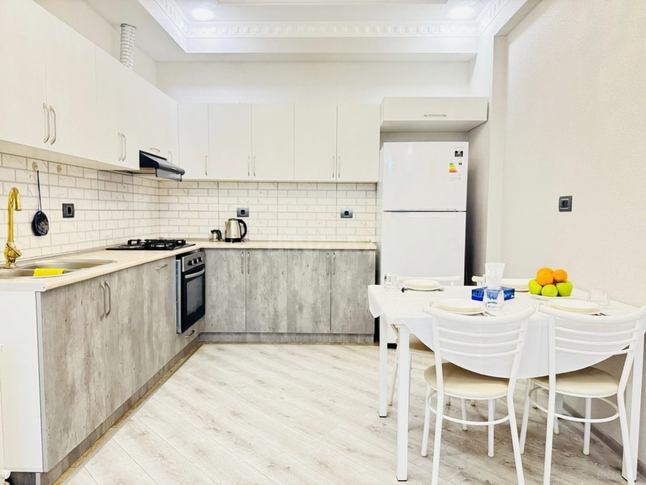 Kirayə verilir 3 otaqlı mənzil 100 m²