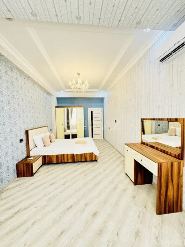 Kirayə verilir 3 otaqlı mənzil 100 m²