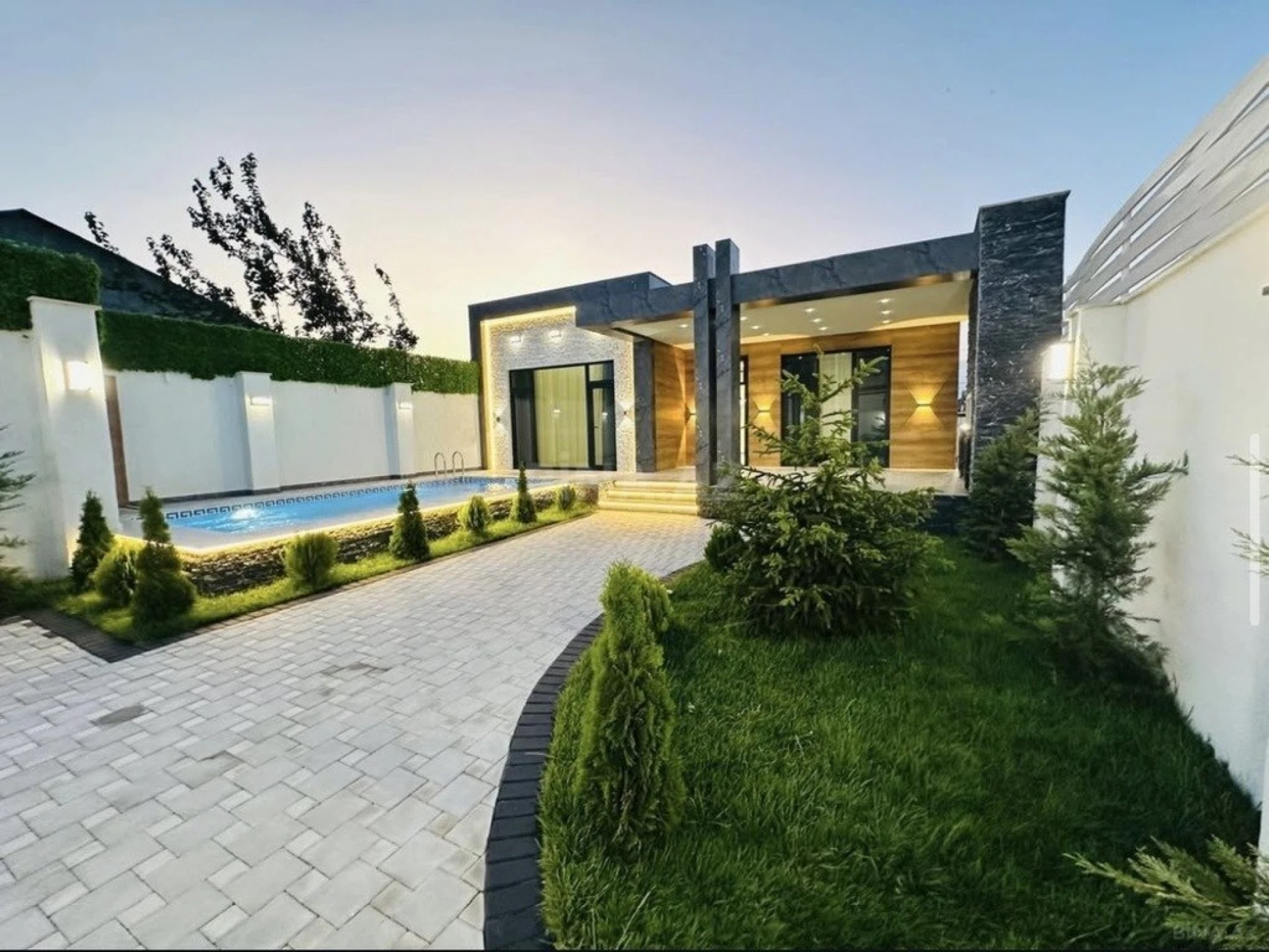 Kirayə verilir 4 otaqlı həyət evi 190 m²