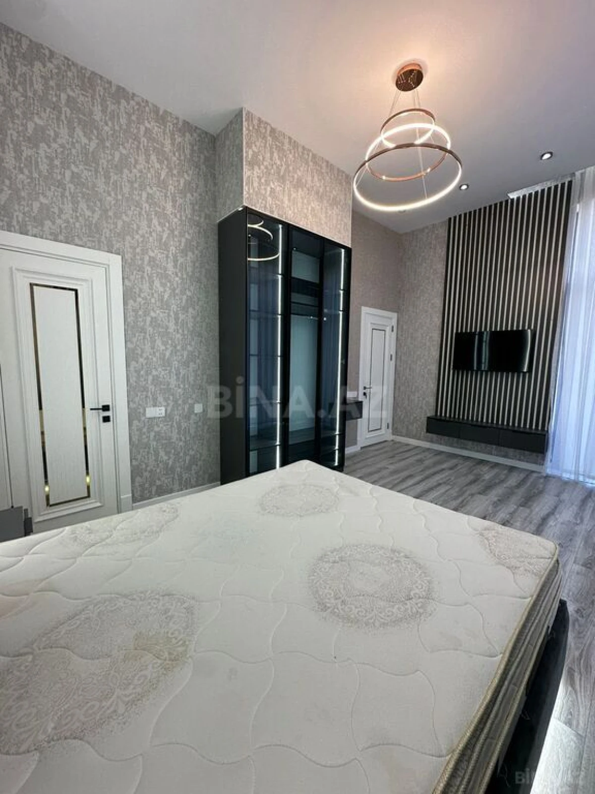 Kirayə verilir 4 otaqlı həyət evi 190 m²