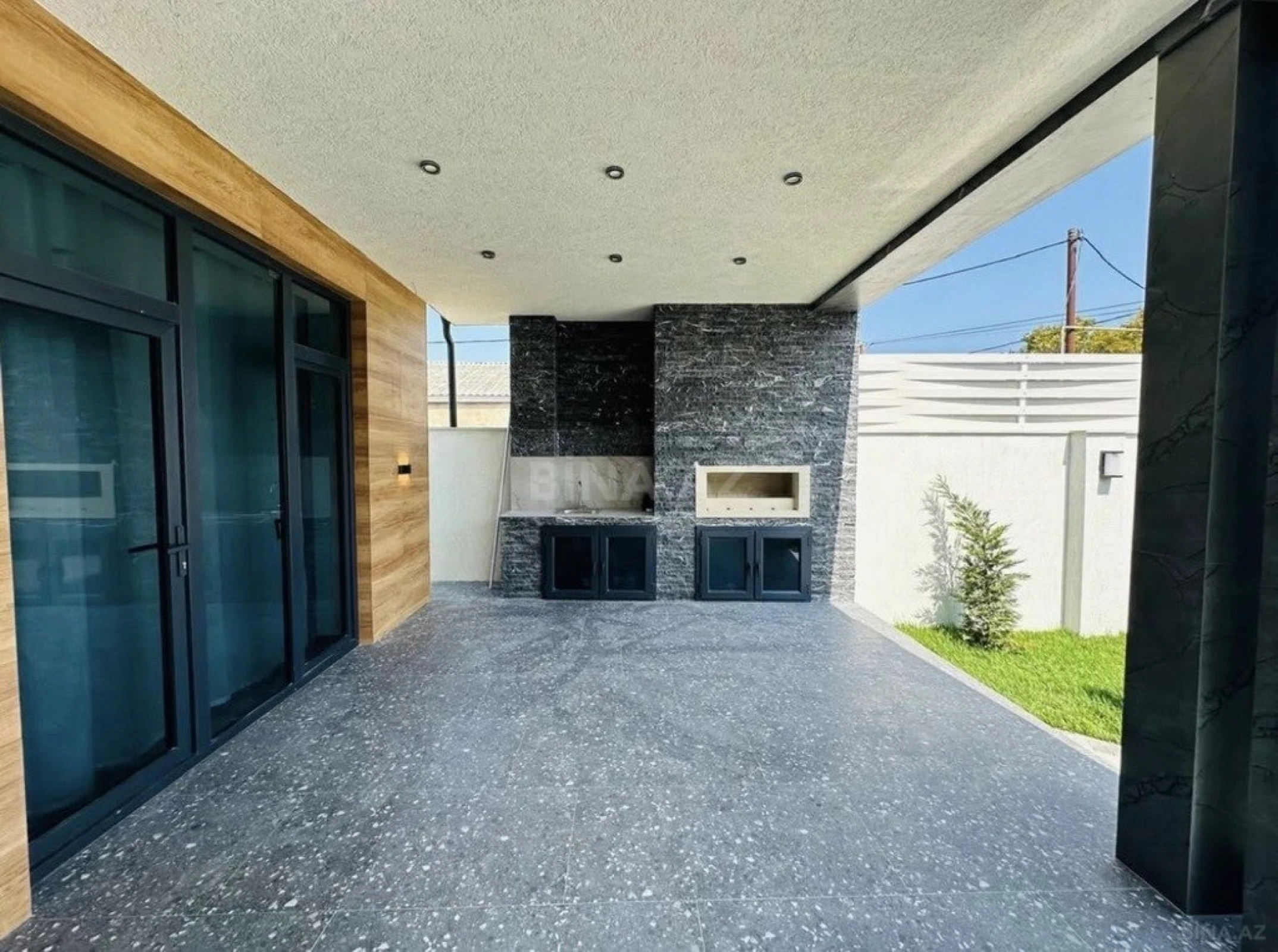 Kirayə verilir 4 otaqlı həyət evi 190 m²