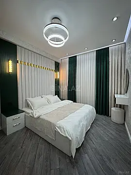 Satılır 2 otaqlı mənzil 55 m²
