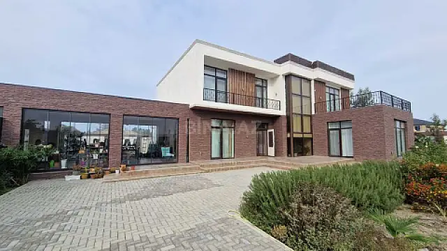 Satılır 6 otaqlı həyət evi 360 m² — Bakı, Mərdəkan 6 otaq 360.00 m²