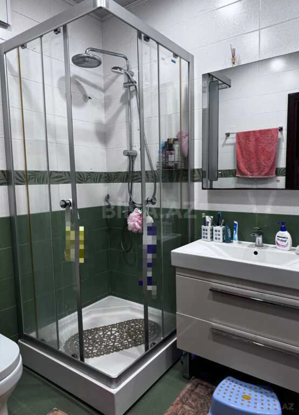 Satılır 3 otaqlı mənzil 113 m²
