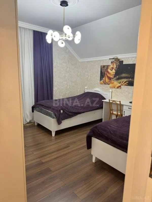 Satılır 4 otaqlı həyət evi 400 m²