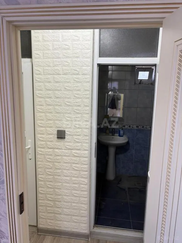 Kirayə verilir 6 otaqlı həyət evi 300 m²