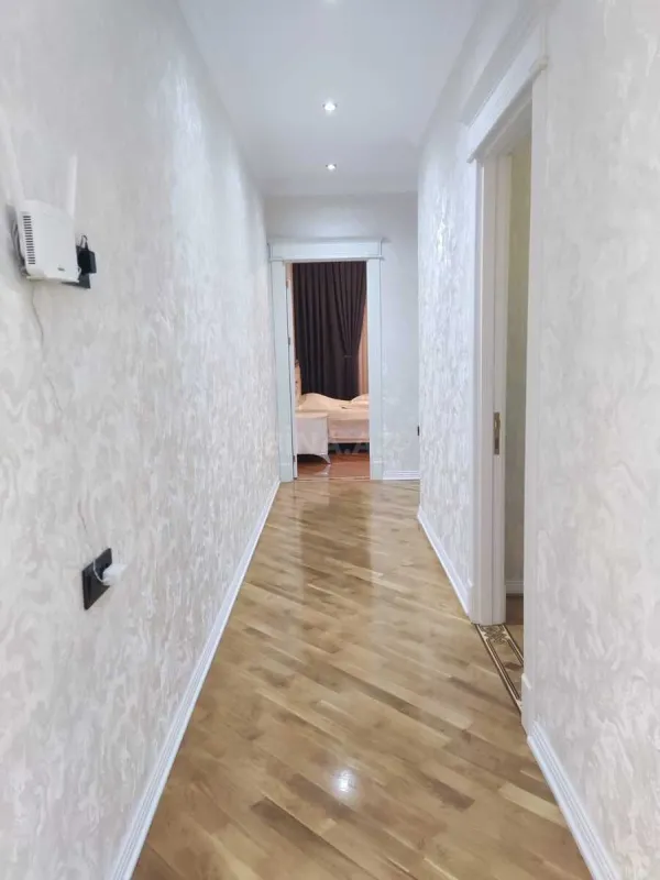 Satılır 3 otaqlı mənzil 114 m²