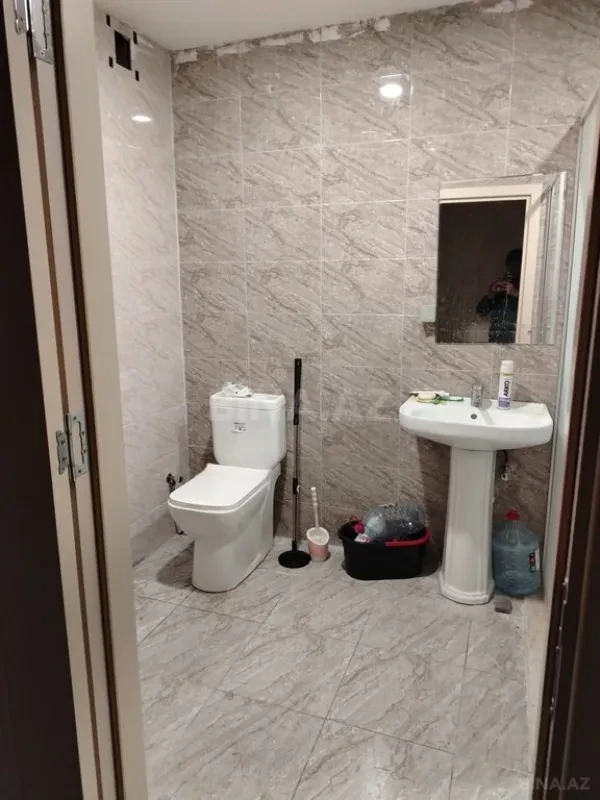 Satılır 1 otaqlı mənzil 52 m²