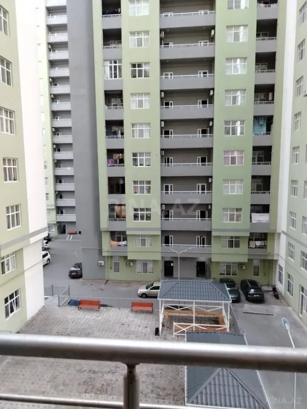 Satılır 1 otaqlı mənzil 52 m²