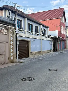 Satılır 7 otaqlı həyət evi 330 m² — Bakı 7 otaq 330.00 m²