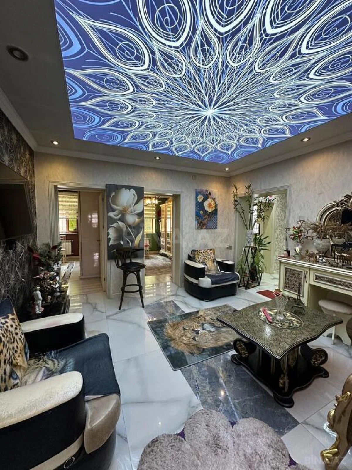 Satılır 7 otaqlı həyət evi 330 m²