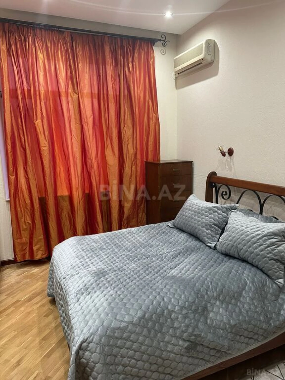 Satılır 3 otaqlı mənzil 100 m²