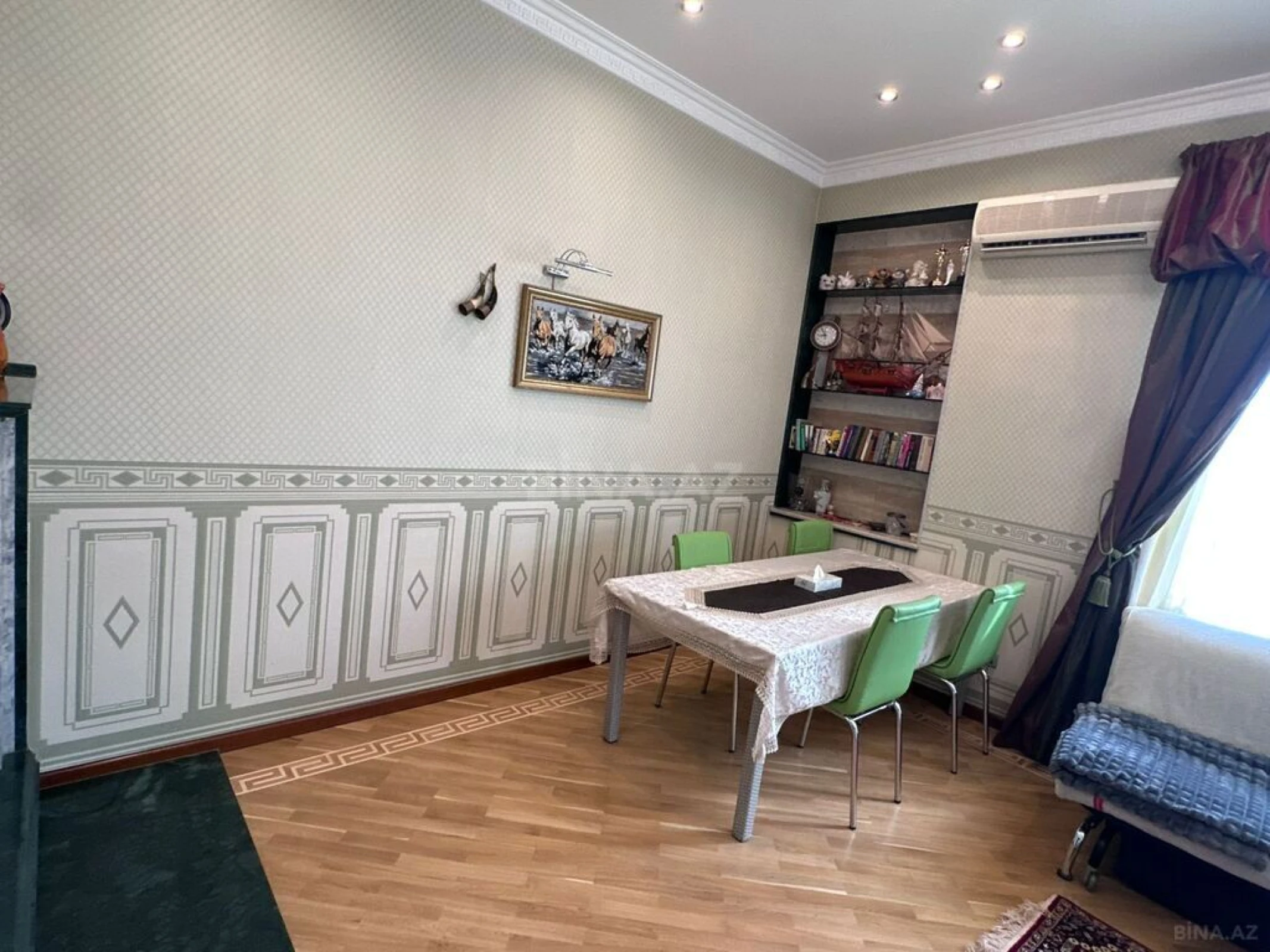 Satılır 3 otaqlı mənzil 100 m²