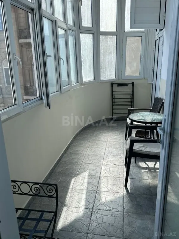 Satılır 3 otaqlı mənzil 100 m²