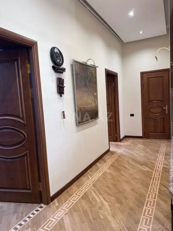 Satılır 3 otaqlı mənzil 100 m²