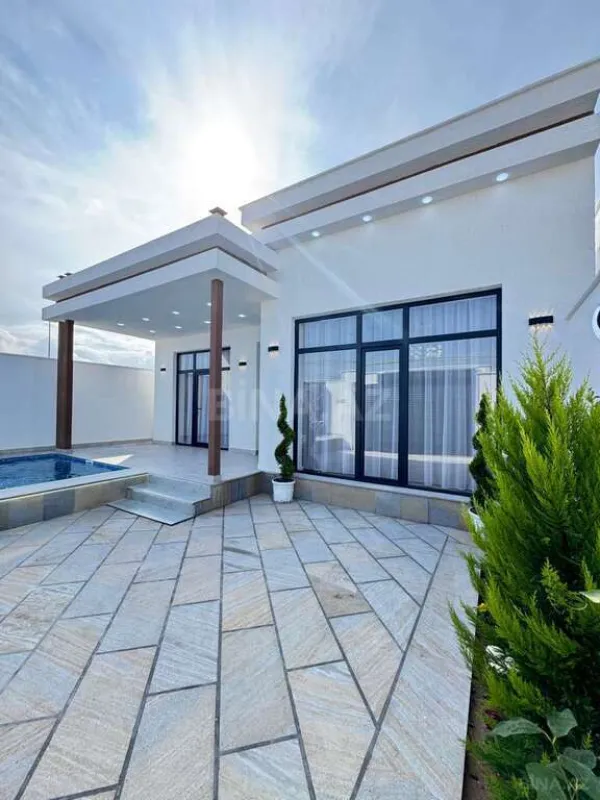 Satılır 4 otaqlı həyət evi 150 m²