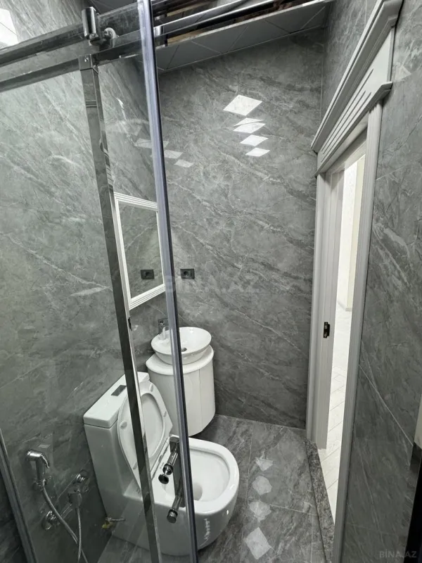 Satılır 3 otaqlı mənzil 114 m²