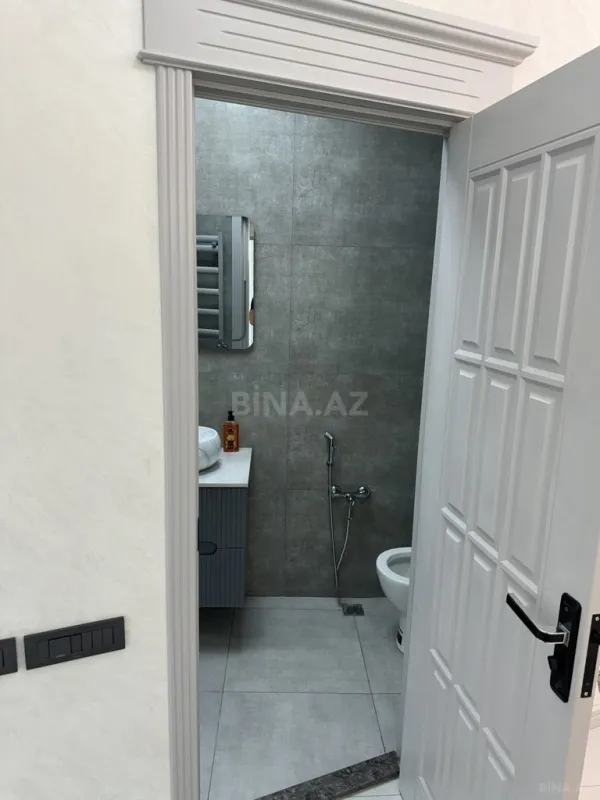 Satılır 3 otaqlı mənzil 114 m²