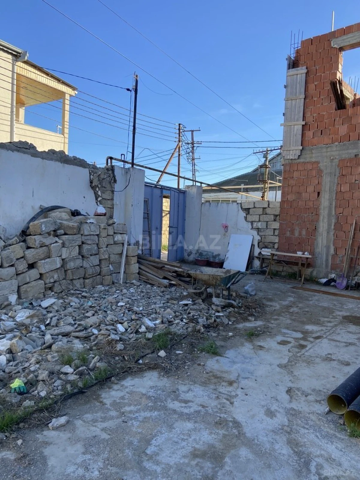 Satılır torpaq sahəsi 2 m²