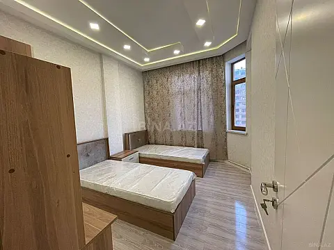 Kirayə verilir 3 otaqlı mənzil 120 m²