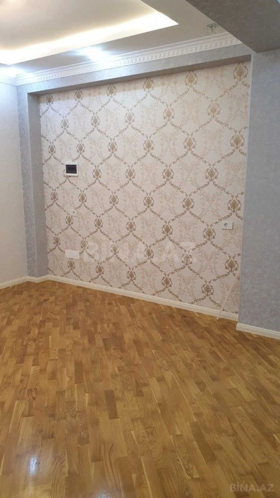 Satılır 3 otaqlı mənzil 96 m²