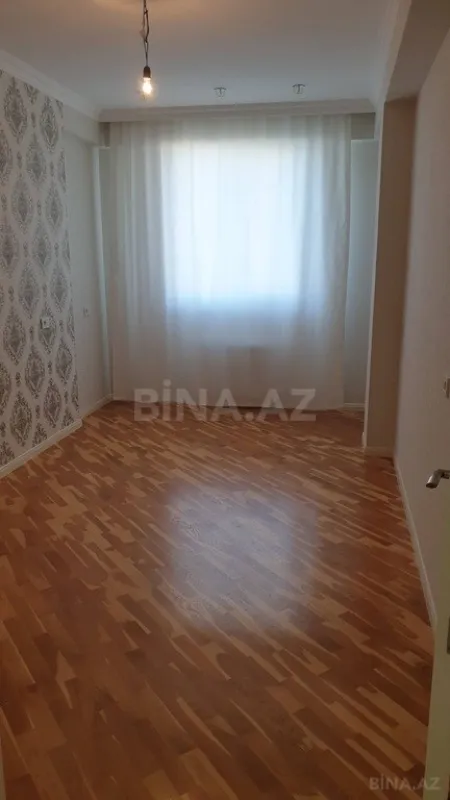Satılır 3 otaqlı mənzil 96 m²