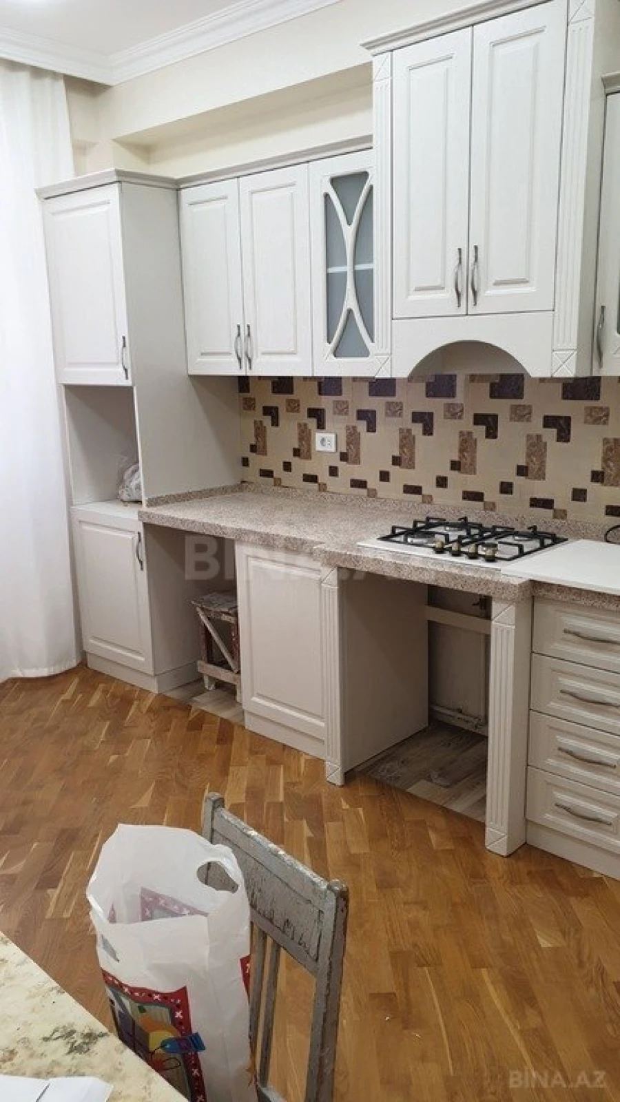 Satılır 3 otaqlı mənzil 96 m²