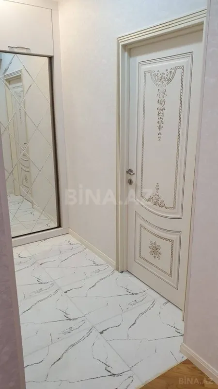 Satılır 3 otaqlı mənzil 96 m²